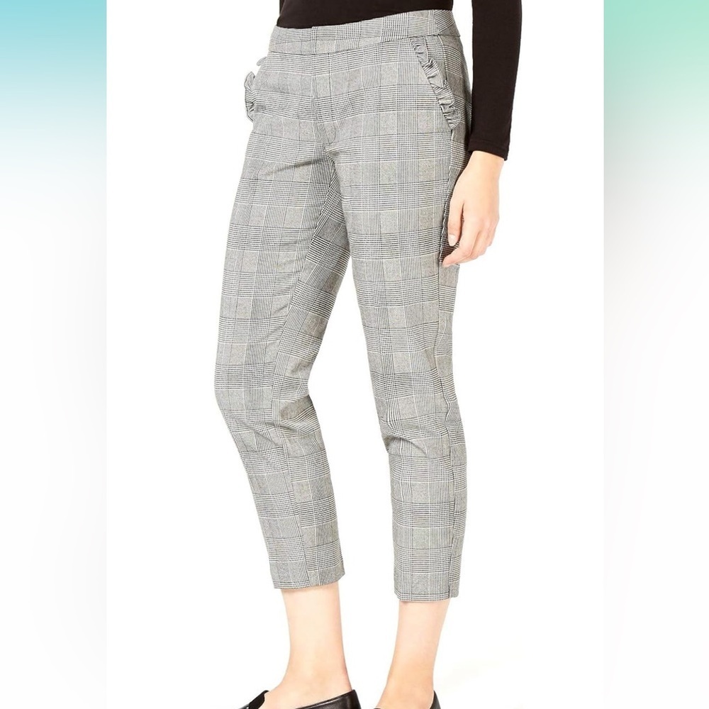 NWT!! Maison Jules Women's Plaid Capri Pants Gray Size 8 - Picture 1 of 15